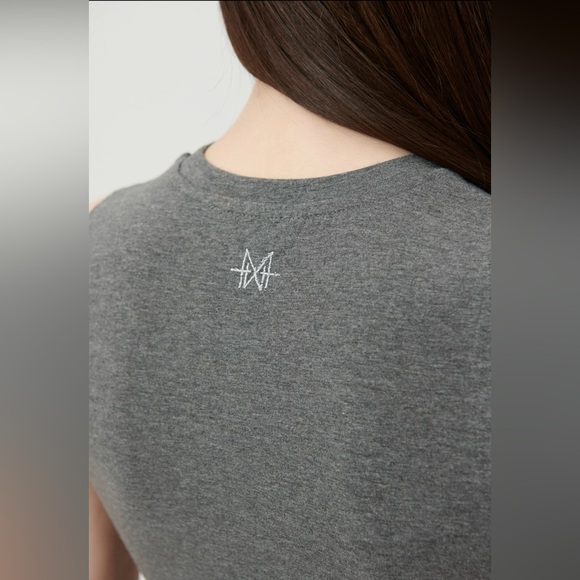 Mustt Have Lillie Crop. - Picture 5 of 5